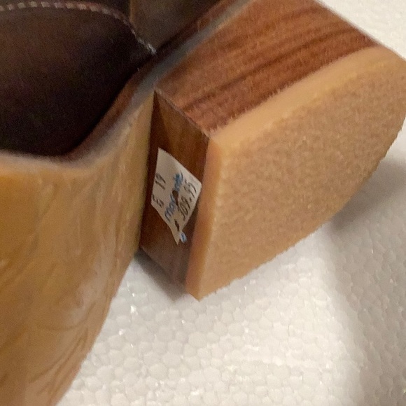 TodouncueNto size 37 ankle boots in tan/brown - Picture 4 of 4